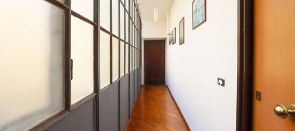 1 chambre Appartement à Naples, Italy No. 82626 9