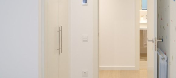 3 bedrooms Apartment in Barcelona, Spain No. 3413 27