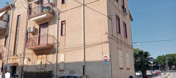3 bedrooms Apartment in Licata, Italy No. 317246 9