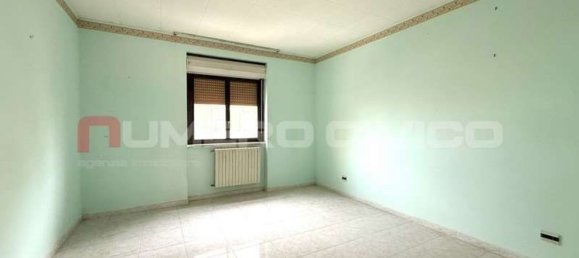 Apartamento de 4 habitaciónes en Carapelle, Italy No. 43153 6