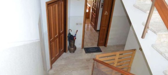 6 rooms Apartment in Zocca, Italy No. 297868 9