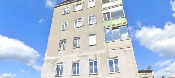 6 rooms Apartment in Zocca, Italy No. 297868 2