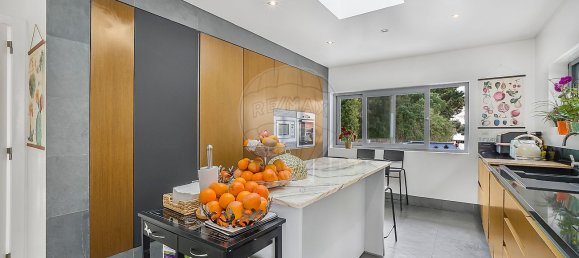 Casa de 4 dormitorios en Cascais, Portugal No. 56356 8