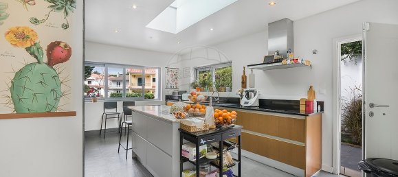 Casa de 4 dormitorios en Cascais, Portugal No. 56356 9