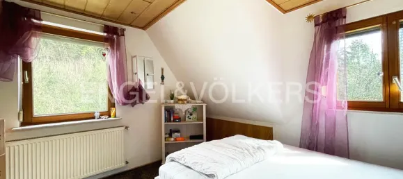 2 Schlafzimmer Haus in Reutlingen, Germany, Nr. 12260 3