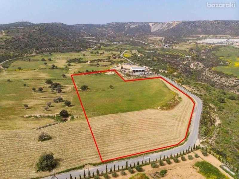  قطعة أرض في Maroni, Cyprus 24700متر مربع رقم 15347