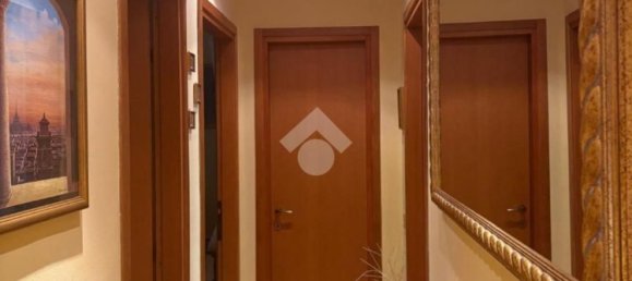 Apartamento de 4 habitaciónes en Milan, Italy No. 287581 15