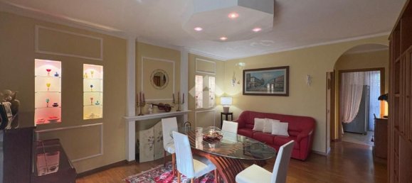 Apartamento de 4 habitaciónes en Milan, Italy No. 287581 16