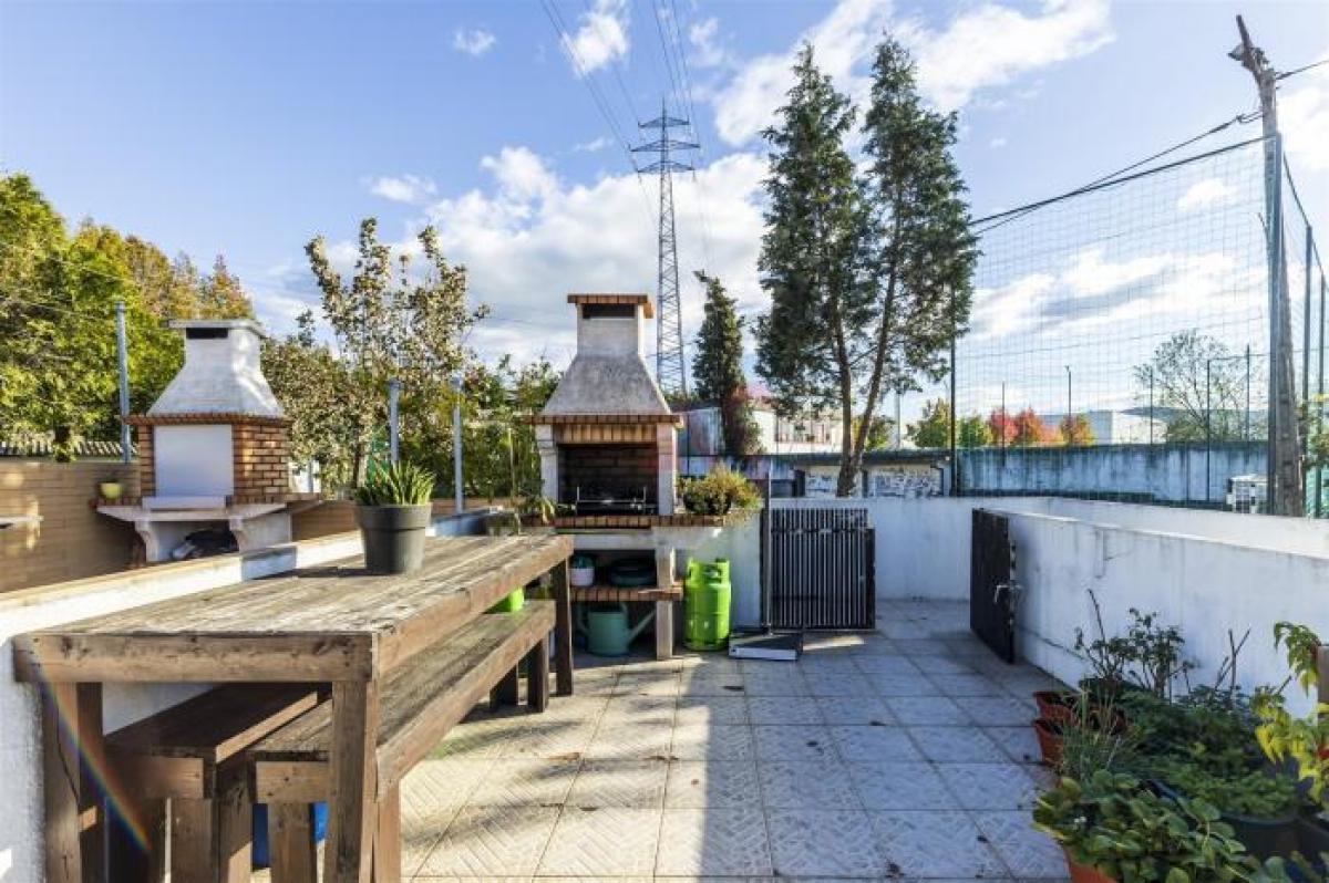 2 bedrooms Apartment in Guimaraes, Portugal No. 5764