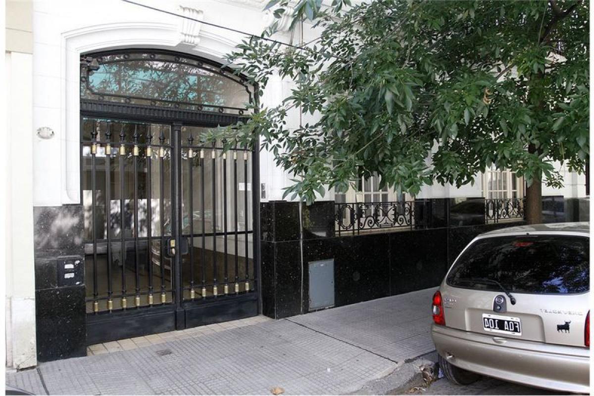 5 bedrooms House in Buenos Aires, Argentina No. 88358