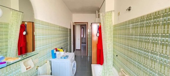 3 bedrooms Apartment in Varese, Italy No. 363527 11