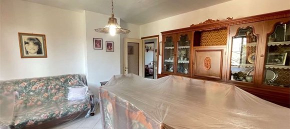 3 bedrooms Apartment in Varese, Italy No. 363527 7