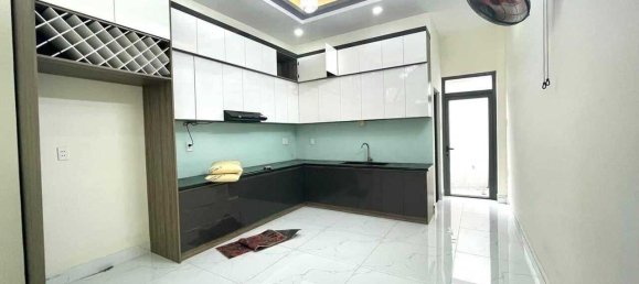 72m² Townhouse in District 7, Vietnam No. 19154 4