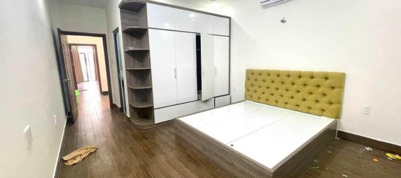 72m² Townhouse in District 7, Vietnam No. 19154 5