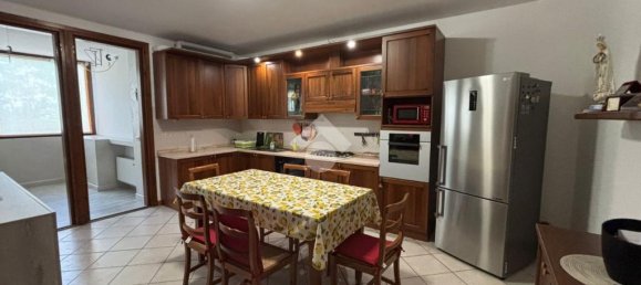 1 bedroom Apartment in Mantua, Italy No. 268811 2