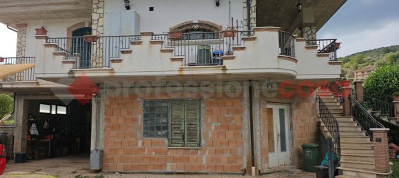 5 rooms Villa in Alatri, Italy No. 51597 7