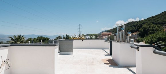 5 bedrooms Villa in Alhaurin de la Torre, Spain No. 135216 20