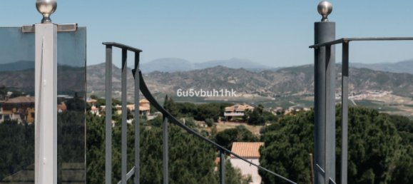 5 bedrooms Villa in Alhaurin de la Torre, Spain No. 135216 18