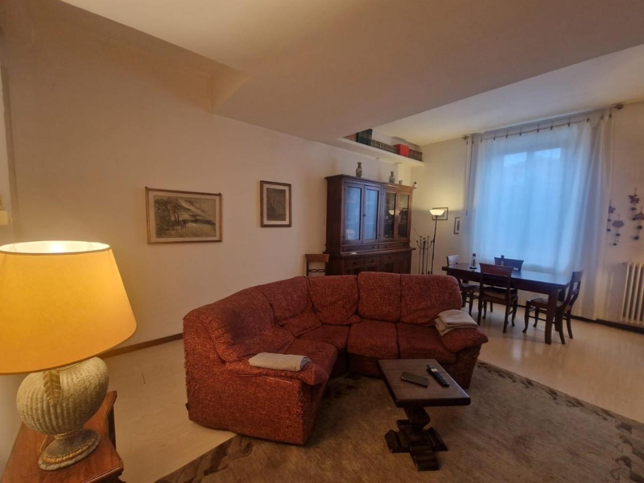 7-salle Appartement à Carrara, Italy No. 32883