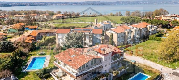 Penthouse de 3 divisões em Sirmione, Italy N.º 41284 21