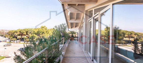 Penthouse de 3 divisões em Sirmione, Italy N.º 41284 15