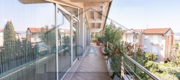 Penthouse de 3 divisões em Sirmione, Italy N.º 41284 14