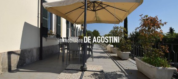 9 rooms Villa in Lesa, Italy No. 166169 6