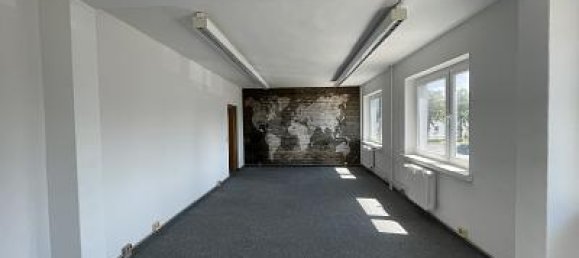 38-salle Bâtiment à Jerichower Land, Germany No. 230379 2