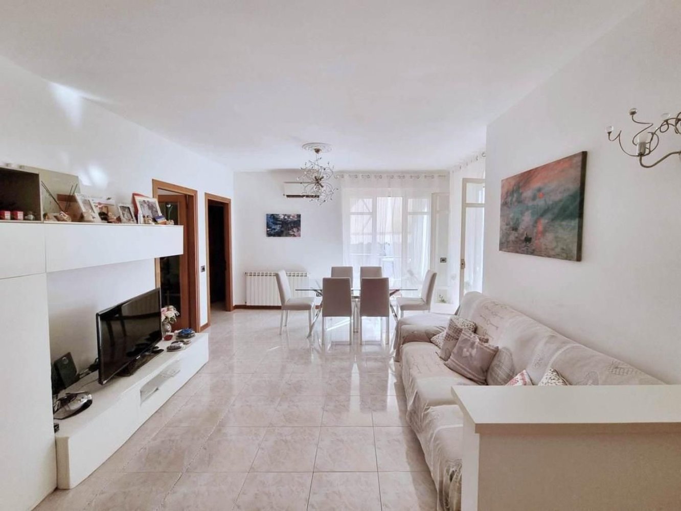 3 chambres Appartement à Massa, Italy No. 376033