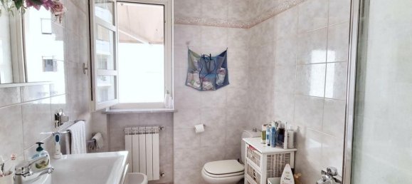 3 chambres Appartement à Massa, Italy No. 376033 5