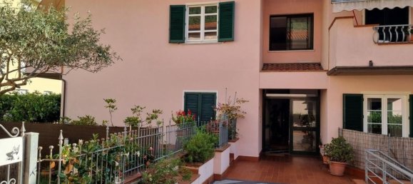 3 chambres Appartement à Massa, Italy No. 376033 13