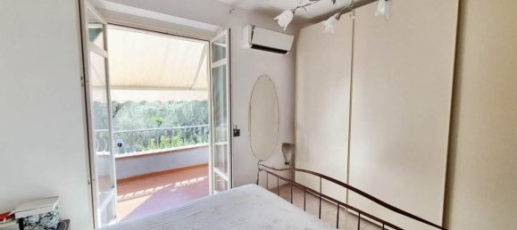 3 chambres Appartement à Massa, Italy No. 376033 8