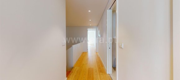 Дуплекс с 5 спальнями в Лиссабон, Португалия № 132673 9