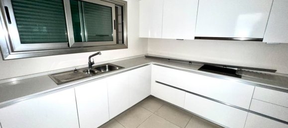 3 Schlafzimmer Villa in Cascais, Portugal, Nr. 123575 10