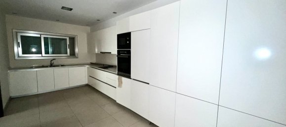 3 Schlafzimmer Villa in Cascais, Portugal, Nr. 123575 12