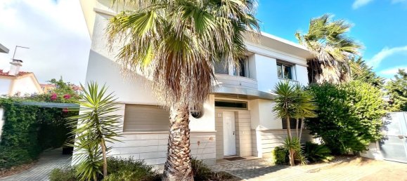 3 Schlafzimmer Villa in Cascais, Portugal, Nr. 123575 5