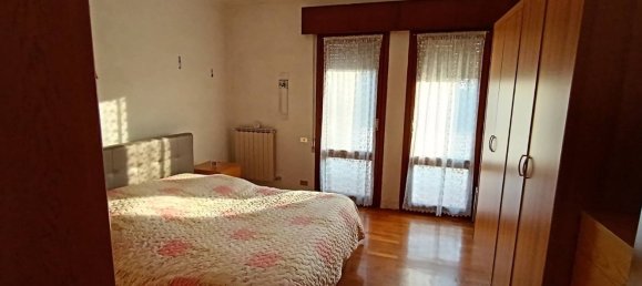 6 chambres Villa à Santa Maria di Sala, Italy No. 315843 5