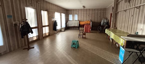 6 chambres Villa à Santa Maria di Sala, Italy No. 315843 10