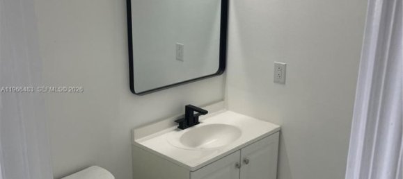 3 dormitorios dúplex en alquiler en Miami, Miami-Dade, Florida, USA № 614385 23