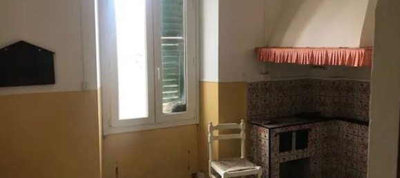9 rooms House in Castellaro, Italy No. 39258 7