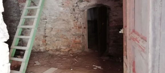 9 rooms House in Castellaro, Italy No. 39258 23