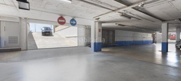 Parkplatz in Armilla, Spain 27m², Nr. 180577 12