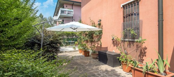 3غرفة منزل في Segrate, Italy رقم 264890 4