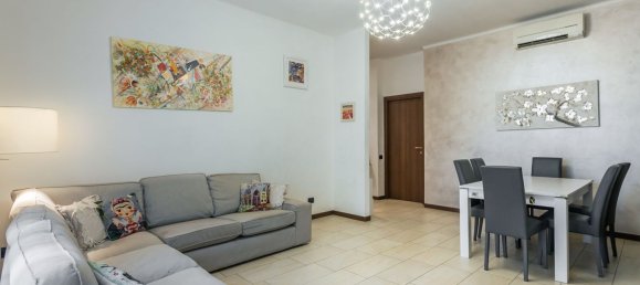 3غرفة منزل في Segrate, Italy رقم 264890 10