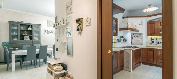 3غرفة منزل في Segrate, Italy رقم 264890 15