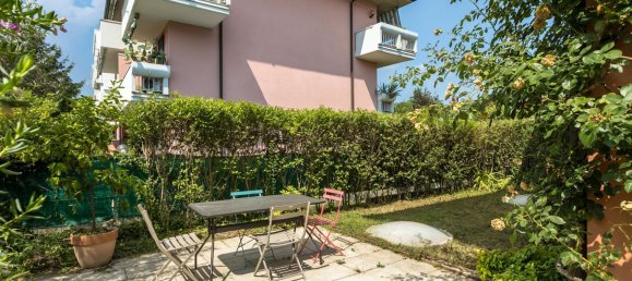 3غرفة منزل في Segrate, Italy رقم 264890 34