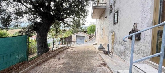 Casa de 8 divisões em Monte Porzio, Italy N.º 274873 10