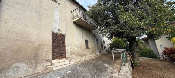 Casa de 8 divisões em Monte Porzio, Italy N.º 274873 9