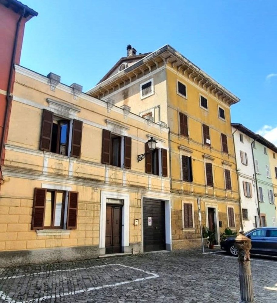 4-salle Appartement à Sant'Angelo in Vado, Italy No. 269401