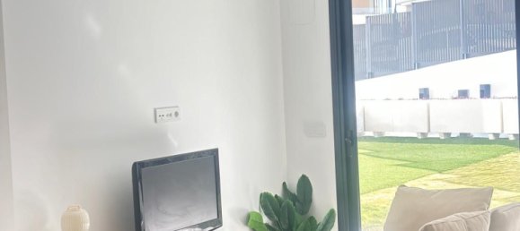 2 bedrooms Apartment in Fuengirola, Spain No. 147336 10